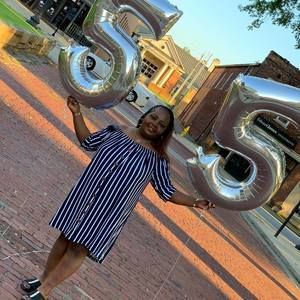 Meet your Posher, Pat